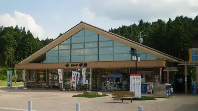 新名神高速道路の甲南PA